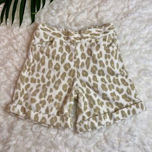 KIDS: 6-12m Janie & Jack shorts 🐆